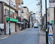Closed Storefronts