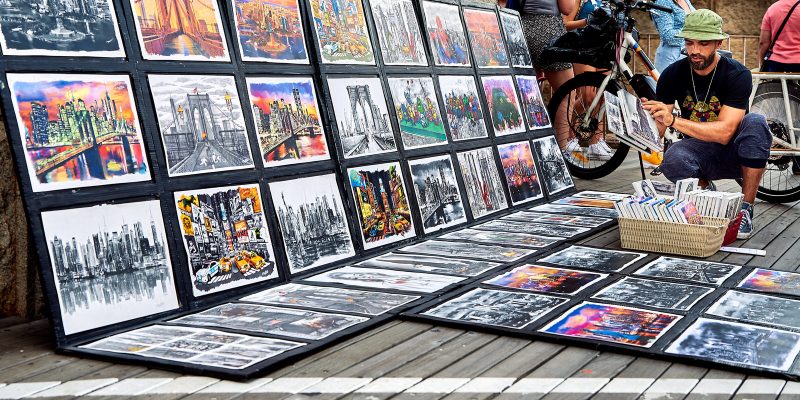 Art Seller Brooklyn Bridge