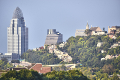 Peeping Skyline